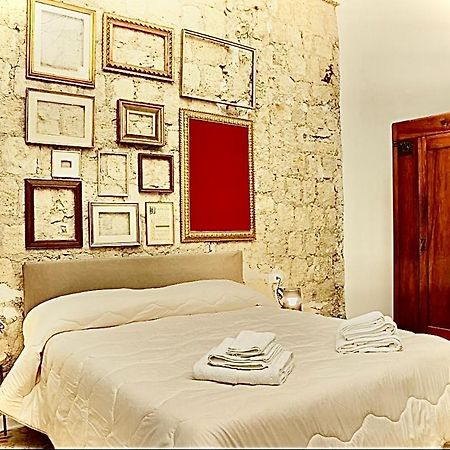 La Dimora Di Mary Apartment เนเปิลส์ ภายนอก รูปภาพ