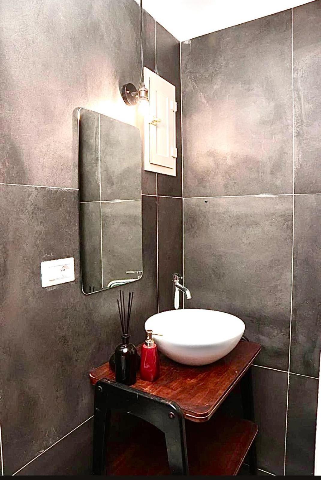 La Dimora Di Mary Apartment เนเปิลส์ ภายนอก รูปภาพ