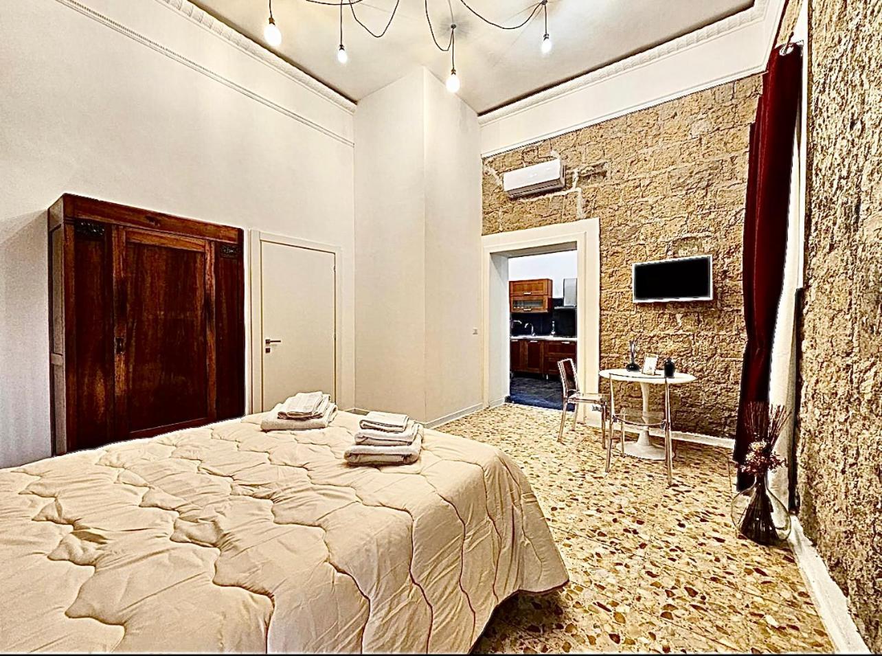 La Dimora Di Mary Apartment เนเปิลส์ ภายนอก รูปภาพ